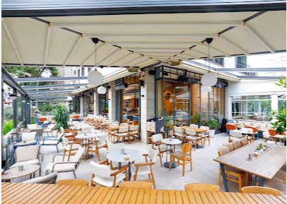 Beacon Coffee teras alanı